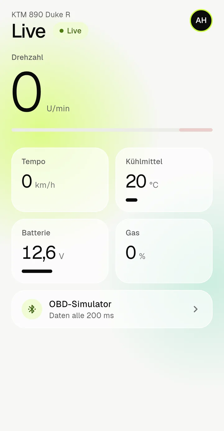 Live-Ansicht in MotoOne mit Drehzahl, Tempo, Kühlmittel und Batterie